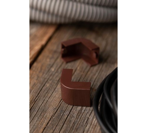 Угол внешний (20х10) (4 шт) Plast EKF PROxima  под темное деревоobd-20-10x4EKF