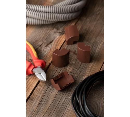 Угол внешний (40х16) (4 шт) Plast EKF PROxima  под темное деревоobd-40-16x4EKF