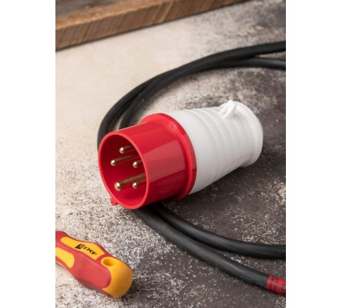 Вилка переносная 015 3Р+РЕ+N 16А 380В IP44 EKF PROxima  ps-015-16-380  EKF