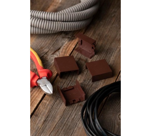 Соединитель (40х16) (4 шт) Plast EKF PROxima  под темное дерево    cond-40-16x4   EKF 