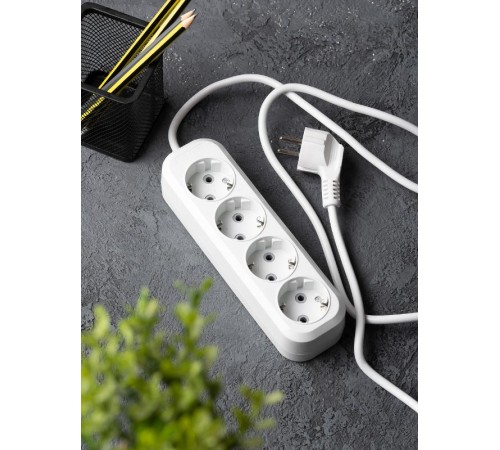 Удлинитель "Эксперт"  4 гнезда 3 метра 16А/3,5кВт с заземлением ПВС 3х1 EKF PROxima  UBA16-310-4-03  EKF