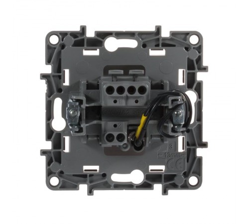 Etika Белый Выключатель 1-клавишный с подсветкой, 10А, винтовые клеммы  672203  Legrand