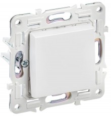 SKANDY Выключатель 1-клавишный 10А SK-V01W арктический белый  SK-V10-0-10-K01  IEK