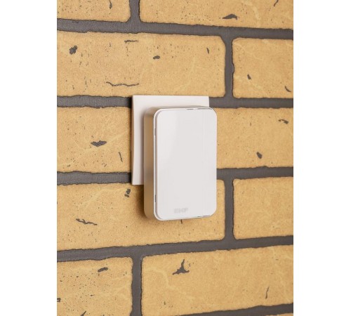 Звонок беспр. в розетку Classic (бел.-сер. 51 мелод. с индик. 4 ур.) EKF  DBS-002  EKF