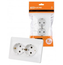 Розетка двойная 2П+З 16А 250В белая "Ильмень"  SQ1823-0012  TDM