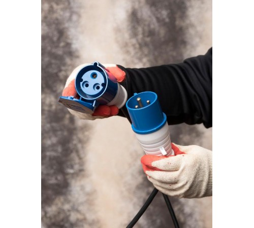 Розетка переносная 223 2Р+РЕ 32А 220В IP44 EKF PROxima  ps-223-32-220  EKF