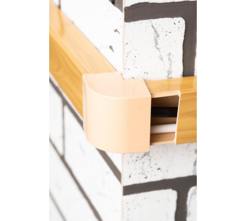 Угол внешний (40х16) (4 шт) Plast EKF PROxima   под светлое деревоobl-40-16x4EKF