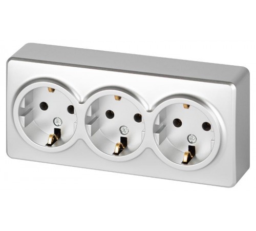 Розетка ЭРА Эксперт 11-2208-03 тройная с заземлением 3х2P+E Schuko IP20 16A-250В ОУ Алюминий  Б0063010  ЭРА