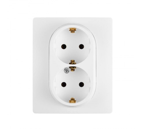 Etika Белый Двойная розетка с заземлением, винтовые клеммы  672223  Legrand