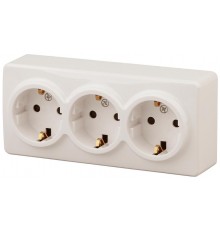Розетка 11-2209-02  3х2P+E Schuko со шторками, 16АХ-250В, ОУ, Эксперт, Слоновая кость Б0020704  ЭРА