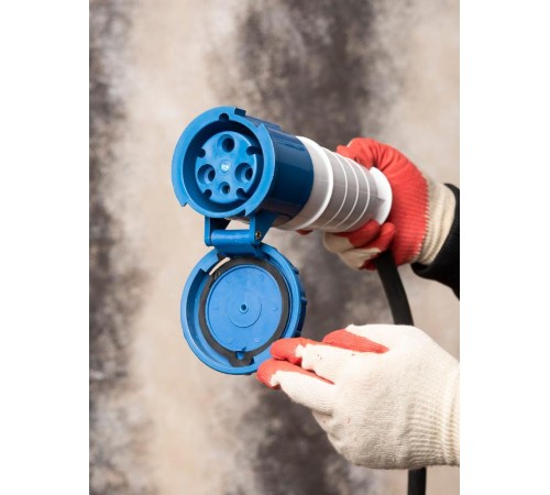 Розетка переносная 233 2Р+РЕ 63А 220В IP67 EKF PROxima  ps-233-63-220  EKF