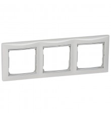 Valena Белый/Серебряный штрих Рамка 3-ая горизонт.  770493  Legrand