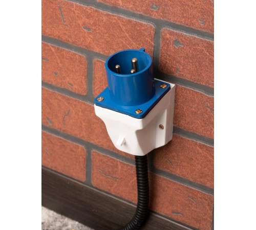 Вилка стационарная 523 2Р+РЕ 32А 220В IP44 EKF PROxima  ps-523-32-220  EKF