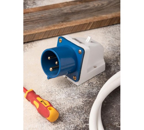 Вилка стационарная 523 2Р+РЕ 32А 220В IP44 EKF PROxima  ps-523-32-220  EKF