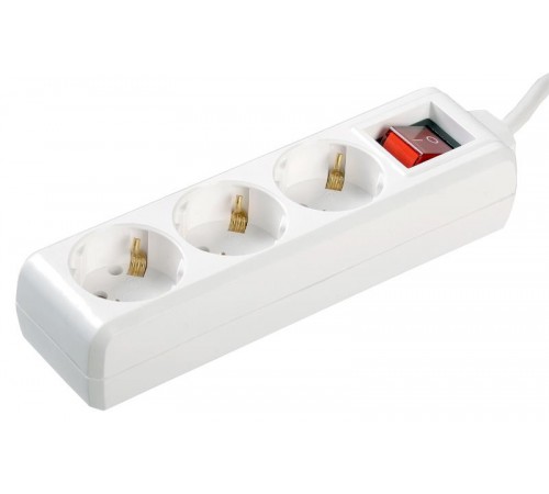 Удлинитель У03К-выкл. 3 места 2Р+PЕ/1,5 метра 3х1мм2 16А/250  WYP10-16-03-01-ZK-17  IEK