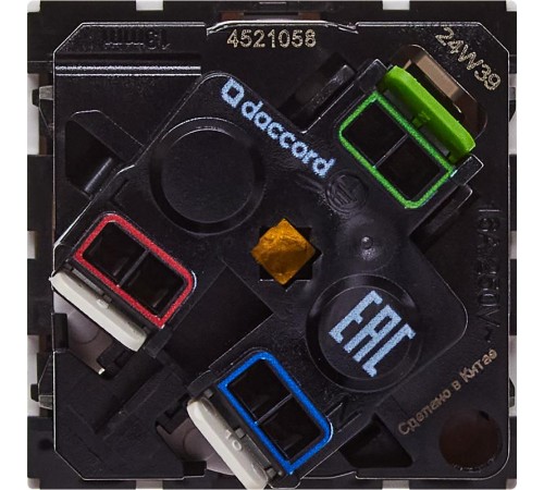 Розетка с заземлением, безвинтовые зажимы - без шторок 16А 250В - 45°- 2 модуля - белый  4521058  Daccord