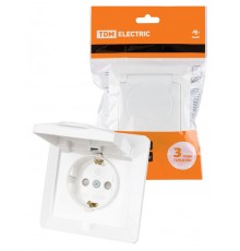 Розетка 2П+З с защ. шт. и крышкой 16А 250В IP44 белая "Ильмень"  SQ1823-0017  TDM