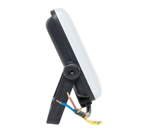 Прожектор светодиодный СДО-4003 30Вт 4000К IP65 с равномерной засветкой LUMA EKF  FLL-4003-30-4000  EKF