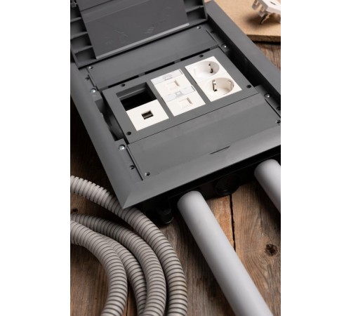 Коробка напольная под лючок C-Line 12  cl-knl-12  EKF