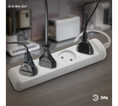 Удлинитель 4 гнезда 5м U-4-5m б/з U-4-5m ПВС  Б0028363  ЭРА
