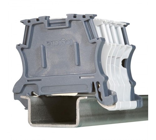 Фиксатор клеммников Viking 3 - шаг 8 мм - для сим. реек  037511  Legrand