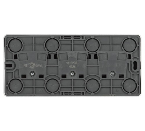 Розетка ЭРА Эксперт 11-2208-03 тройная с заземлением 3х2P+E Schuko IP20 16A-250В ОУ Алюминий  Б0063010  ЭРА