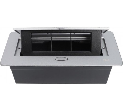 PRIMER Блок розеточный с выдвижной крышкой 6 мод. (45*22,5мм) серебро  PM-BR51-06-O-K23IEK