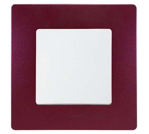 Etika Белый Выключатель 1-клавишный 10А, винтовые клеммы  672201  Legrand