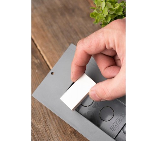 Вставка-заглушка на 1 модуль  IF1M  EKF