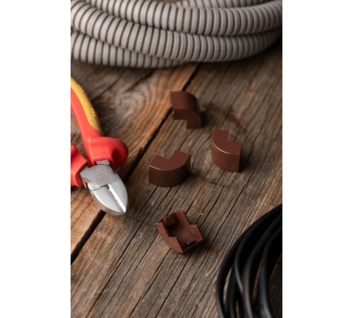 Угол внешний (15х10) (4 шт) Plast EKF PROxima  под темное деревоobd-15-10x4EKF