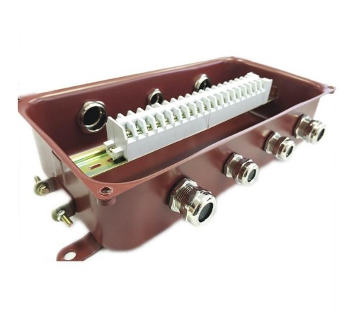 Коробка распределительная монтажная КМ 65-20 УХЛ1,5 IP65 латунный ввод  zeta30343  ГОФРОМАТИК