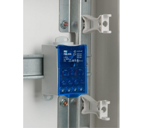 Блок распределительный на DIN-рейку РБД-250А  RBD-250  IEK