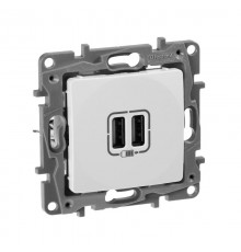 Etika Белый Розетка USB 2-ая 240В/5В 2400мА  672294  Legrand