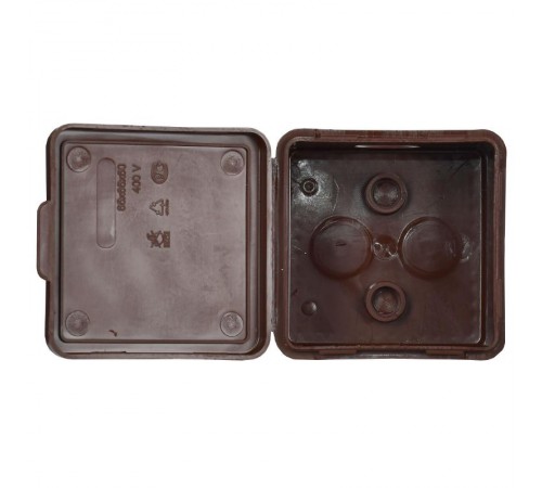 Коробка расп. КМ 65х65х50мм о/к IP54 4 вв. дуб  UKO31-065-065-050-K24-54  IEK