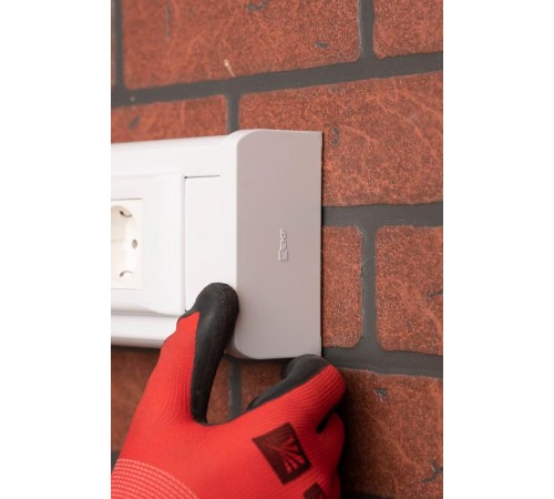 Заглушка (105х50) (2 шт) C-Line Белый  ecw-105-50x2  EKF